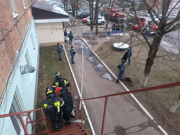 В ИК-6  г. Клинцы состоялась учебная тренировка по тушению пожара