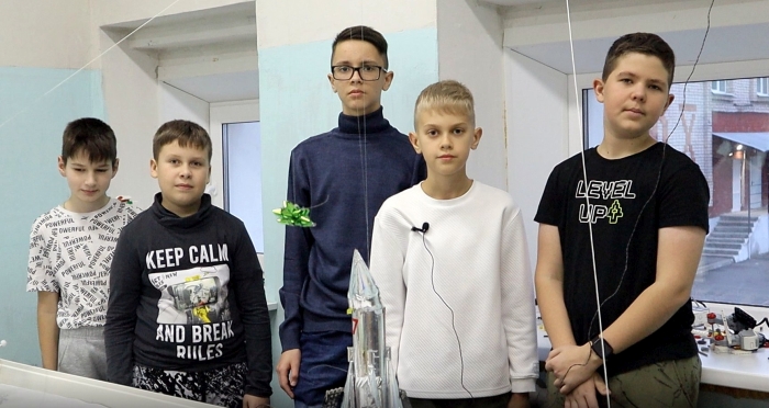 Клинцовские кванторианцы стали победителями инженерного конкурса «Машина Голдберга»