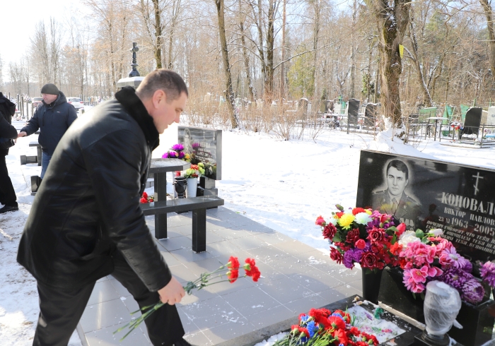 Память погибших сотрудников милиции почтили в Клинцах