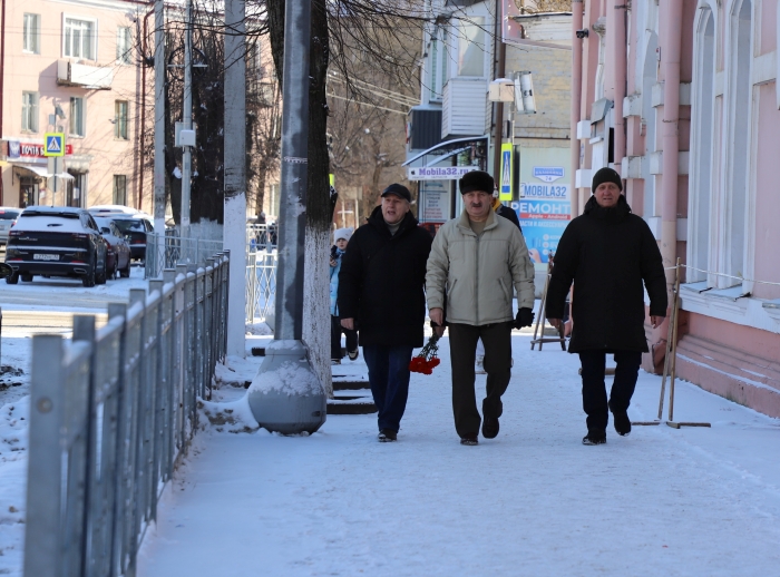 Память погибших сотрудников милиции почтили в Клинцах