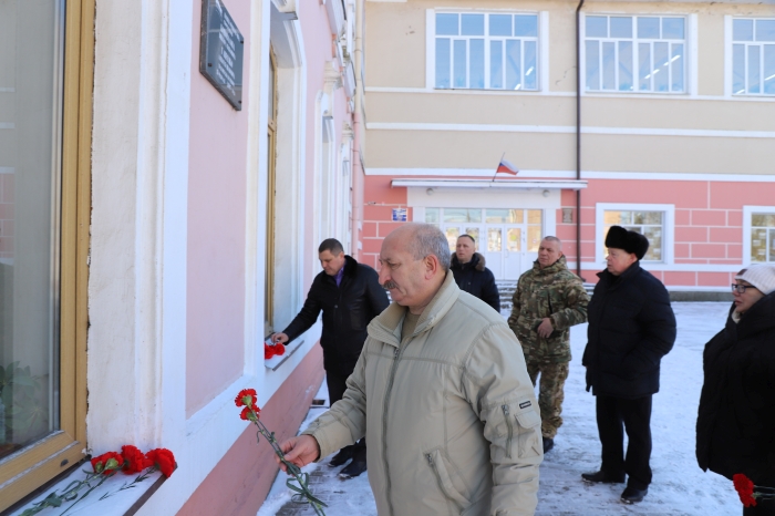 Память погибших сотрудников милиции почтили в Клинцах