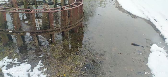 Жители Клинцовского района просят отремонтировать водоразборную колонку