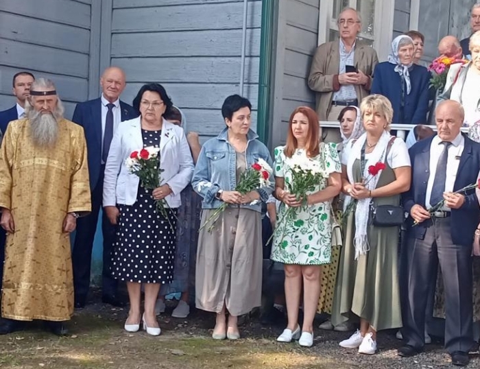 Представители Клинцов и Клинцовского района принимают участие во Всероссийском празднике «Серебряная лира»