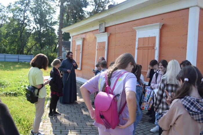 В Клинцах проходит конкурс детских рисунков о старообрядчестве