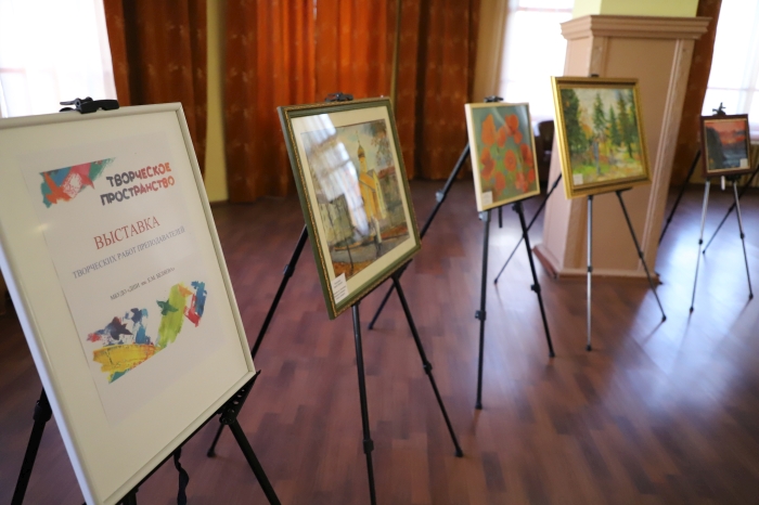 В Клинцах прошло торжественное мероприятие, посвященное Дню работника культуры
