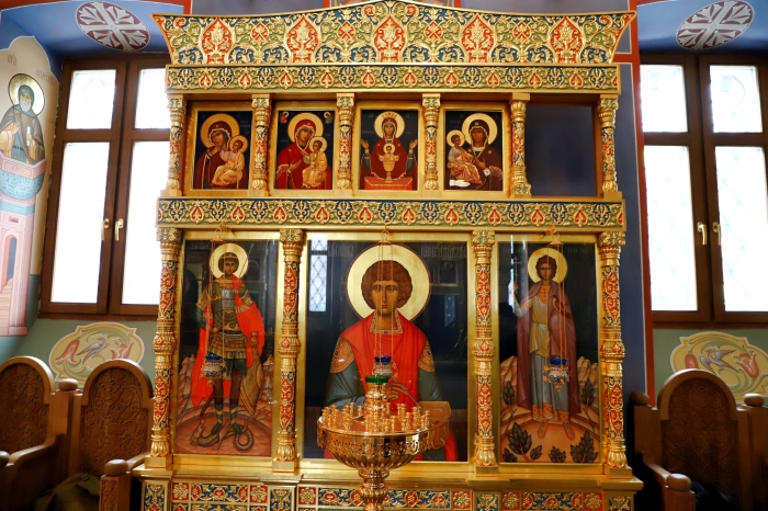 Красивейший Тихвинский храм со сложной судьбой