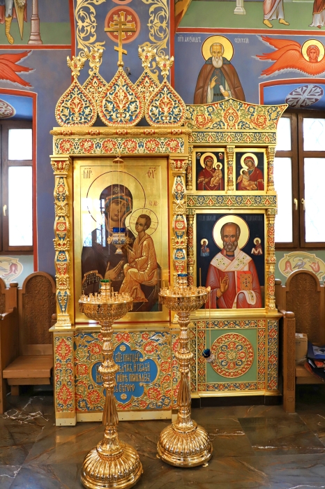 Красивейший Тихвинский храм со сложной судьбой