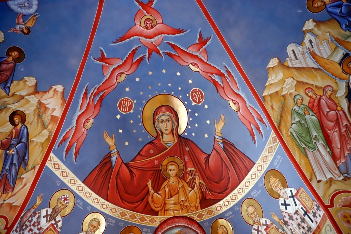 Красивейший Тихвинский храм со сложной судьбой