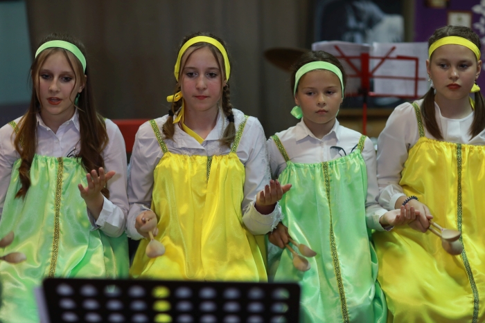 В Клубе клинцовских меломанов прошел концерт «Какая песня без баяна?»