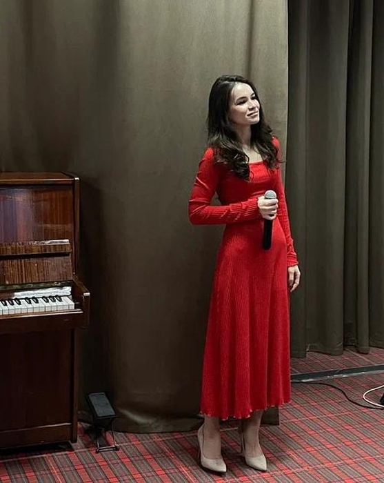 В Клубе клинцовских меломанов состоялась концертная программа «Высоким слогом русского романса» 