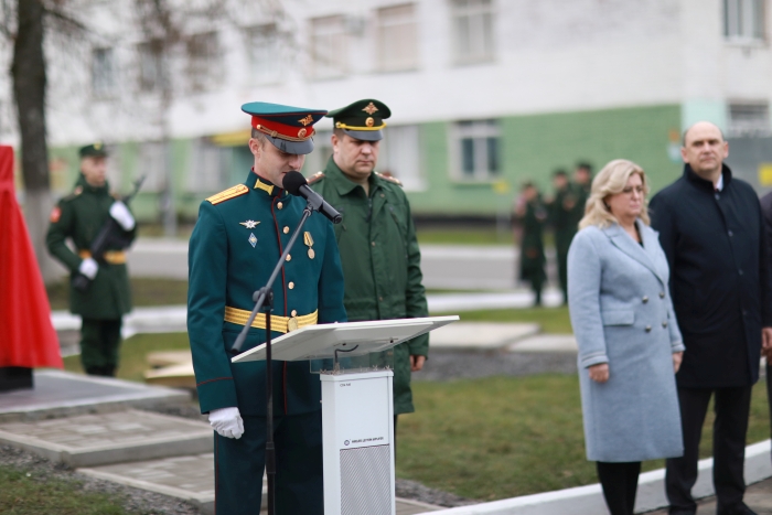 В Клинцах состоялось награждение военнослужащих и гражданских лиц за образцовое исполнение гражданского и воинского долга