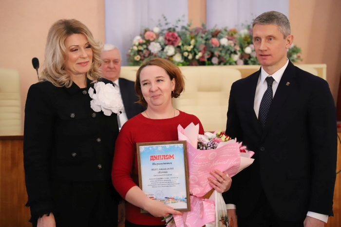 В Клинцах состоялось награждение победителей смотра-конкурса на лучшее новогоднее оформление