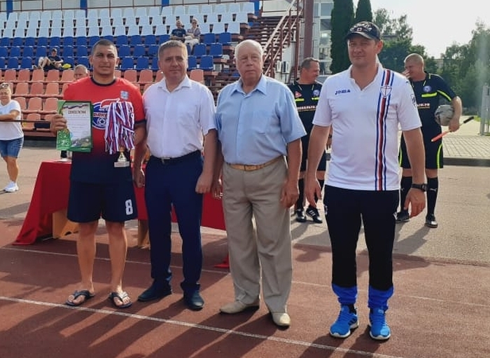 В Клинцах проходит ХХII международный турнир по футболу, посвященный памяти Героя России В.И. Шкурного