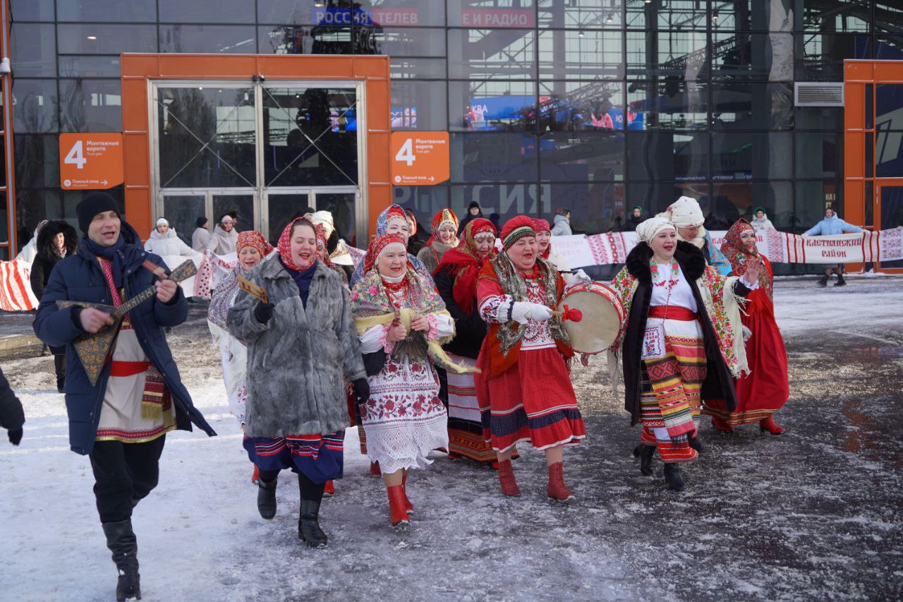 На международной выставке-форуме «Россия» проходит День Брянской области -  Клинцы.ИНФО - Новости Клинцов