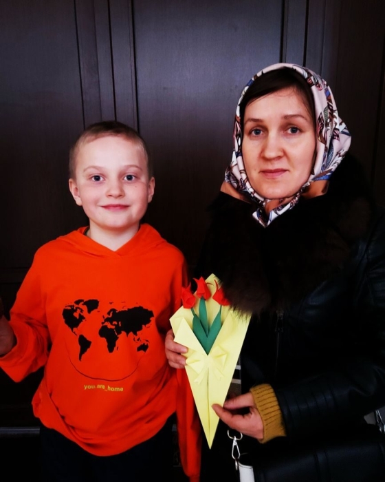 В Клинцах для воспитанников воскресной школы прошел час творчества «Для самых дорогих»
