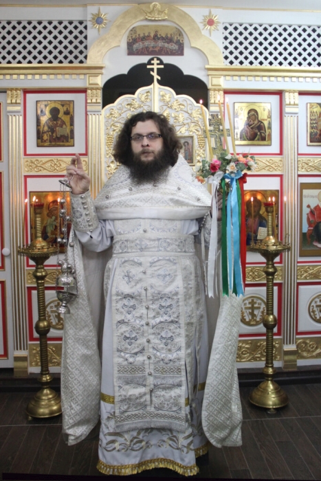 Пасхальное поздравление настоятеля старообрядческого храма Преображения Господня Михаила Смирнова