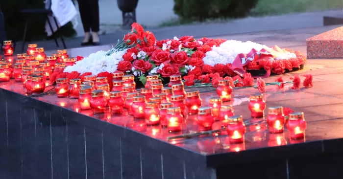 В Клинцах в четыре часа утра прошла акция «Свеча Памяти»