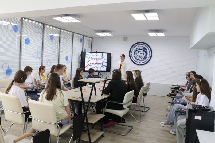Байрамова Карина из Клинцовского района стала призером регионального конкурса «Лидер XXI века»