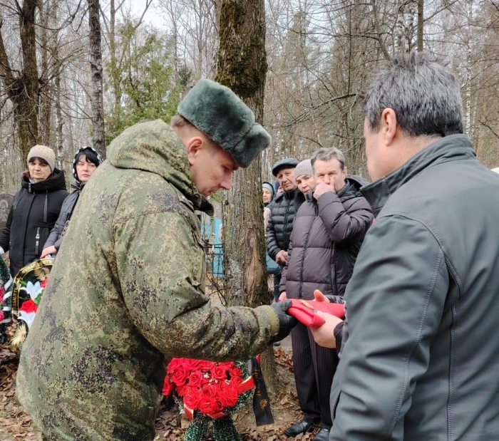 В Клинцах простились с Сергеем Гордеевым, погибшим при выполнении боевых задач в ходе СВО