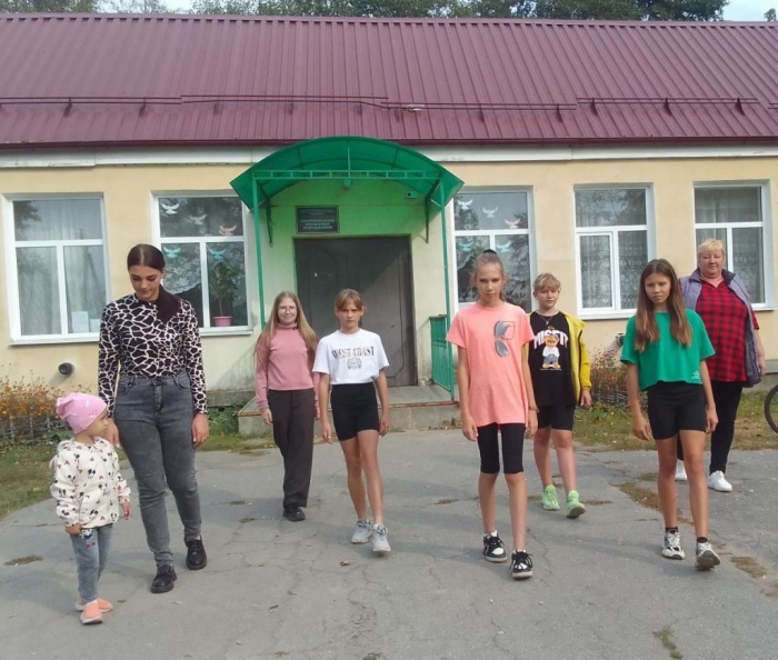 В Клинцовском районе прошла акция «10 000 шагов к жизни»