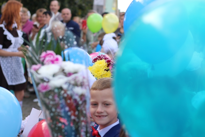 В школах города Клинцы и Клинцовского р-на прошли торжественные линейки, посвященные Дню знаний