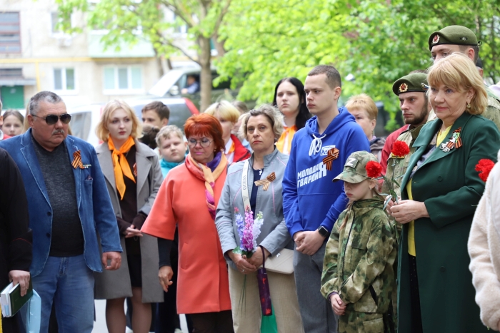 В Клинцах открыли мемориальную доску в память о В.А.Воронкове и В.В.Капустине 