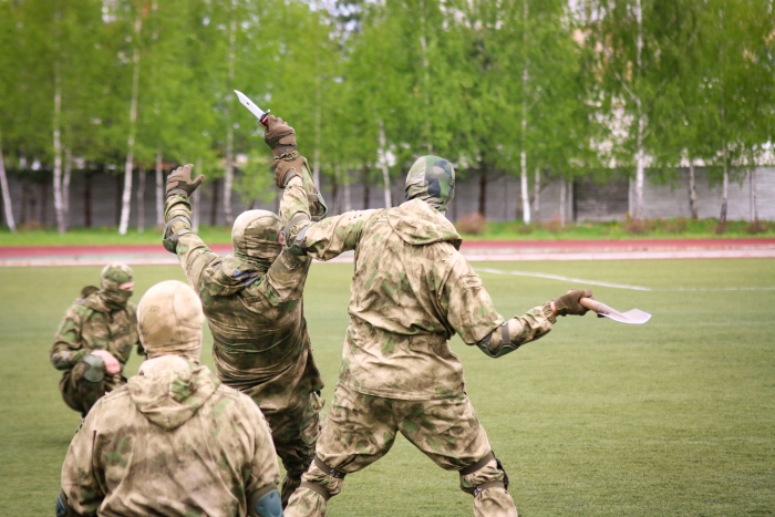 В Клинцах проходит областная спартакиады допризывной молодёжи, посвящённой подвигу воинов 6-ой роты Псковской воздушно-десантной дивизии