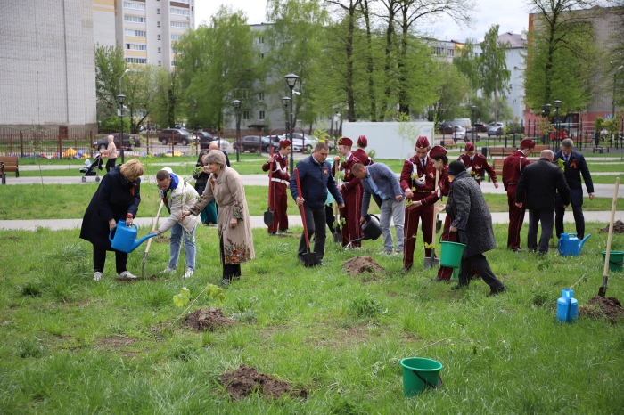 В Клинцах проходит всероссийская акция «Сад памяти»