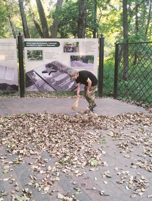 В Клинцах курсанты ВПК 