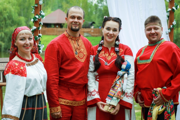 Славянский свадебный наряд - 68 фото