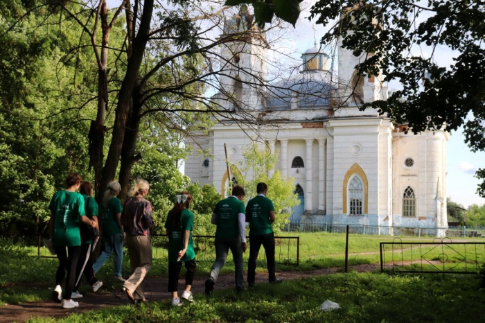 В Клинцах осваивают новые форматы культурного волонтерства