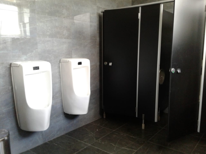 В Клинцах скоро отроется после ремонта долгожданный общественный туалет