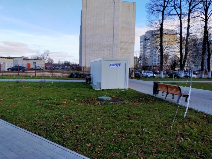 Горпарк в Клинцах – обрисована инсталляция, не работают часы, закрыты туалеты