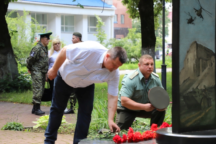 В Клинцах почтили память ветеранов боевых действий