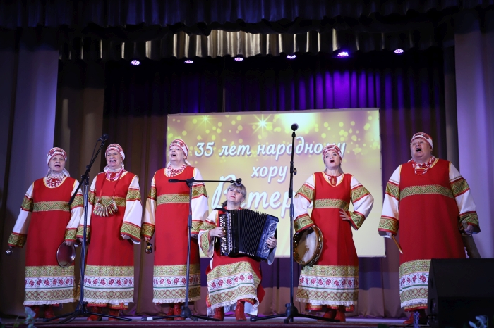 В Клинцах состоялся праздничный концерт, посвященный 35-летию народного хора «Ветеран»