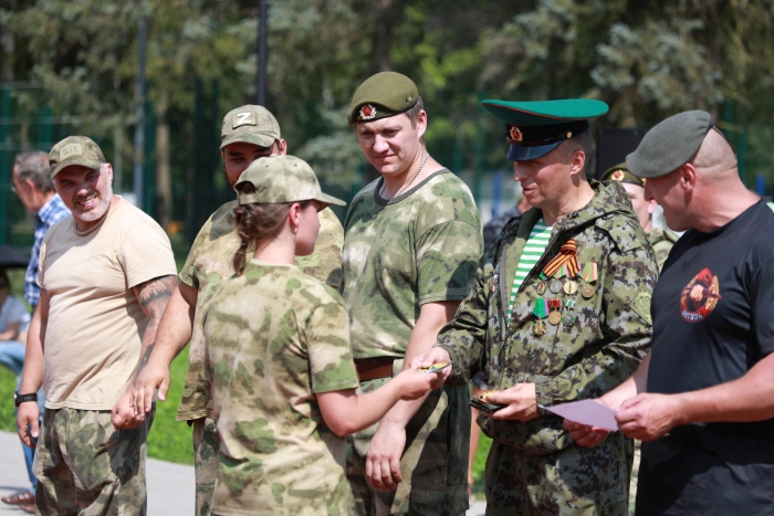 В Клинцах прошли квалификационные испытания на право ношения шеврона ВПК «Патриот»