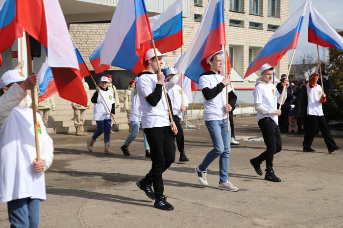 Концерт для военнослужащих провели в Клинцах