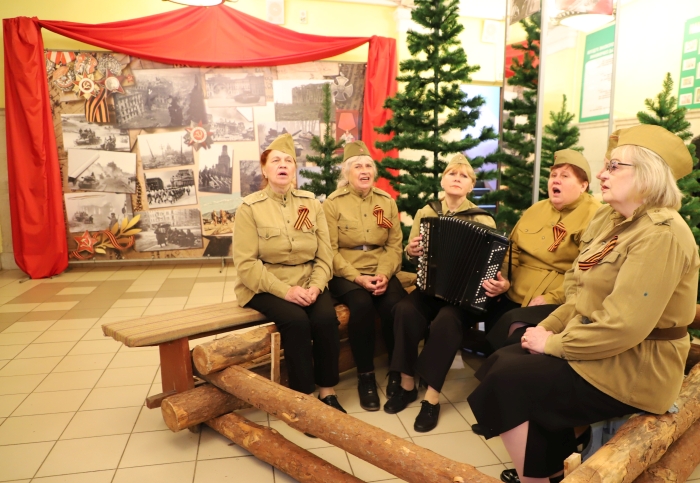 В Клинцах состоялась выставка «Великий Май, Победный Май»